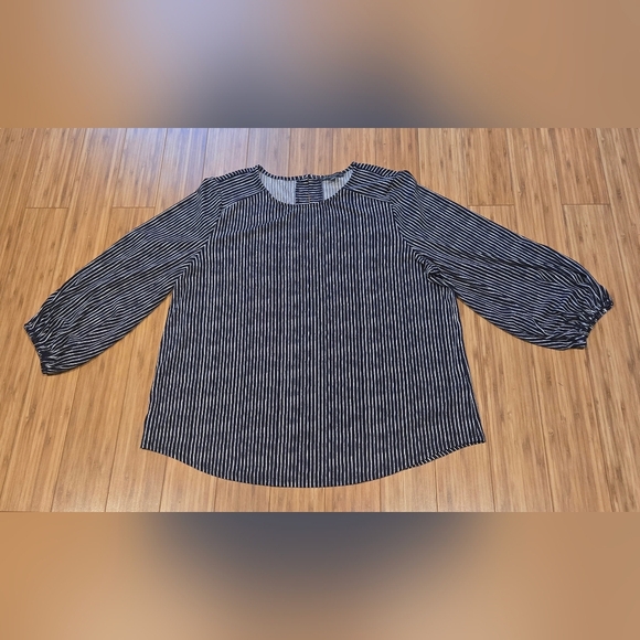 NWOT Adrianna Papell Striped Top - Picture 1 of 10